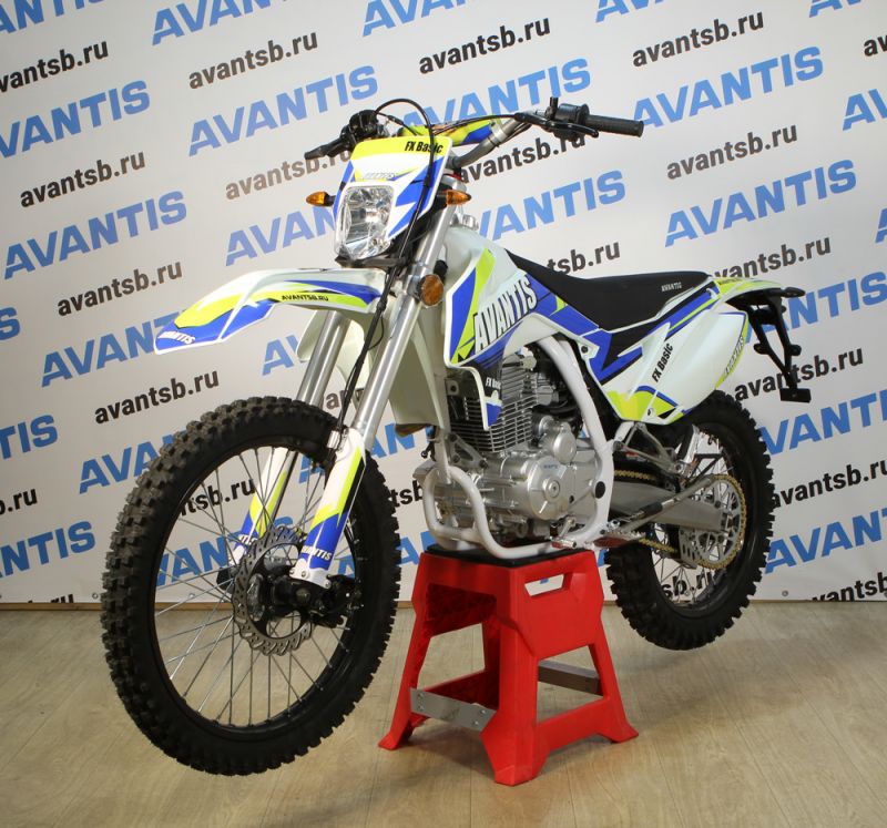 Мотоцикл Avantis FX 250 (PR250/172FMM-5, ВОЗД.ОХЛ.) с ПТС Мотоцикл Avantis FX 250 (PR250/172FMM-5, ВОЗД.ОХЛ.) с ПТС